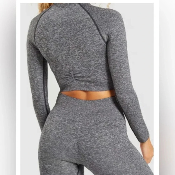 🦈 Gymshark Raglan Sleeve Active Top Medium - Picture 2 of 8